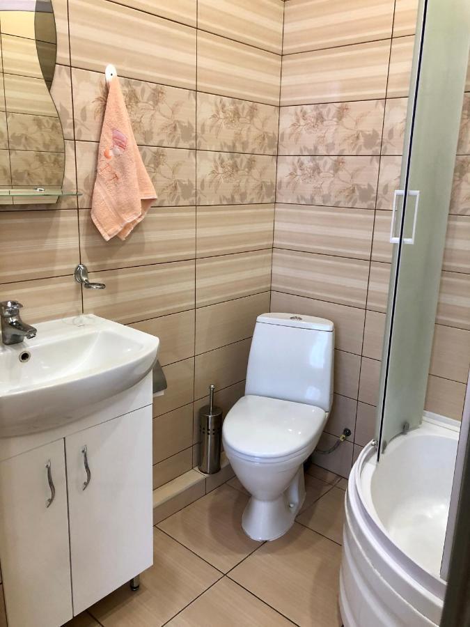 Apartment Studio -Біля Вокзалу-Недалеко Від Центру-Городоцька 151 リヴィウ エクステリア 写真
